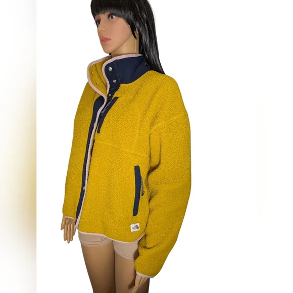 The North Face Button Up Fleece Women's size Medium - Picture 2 of 16